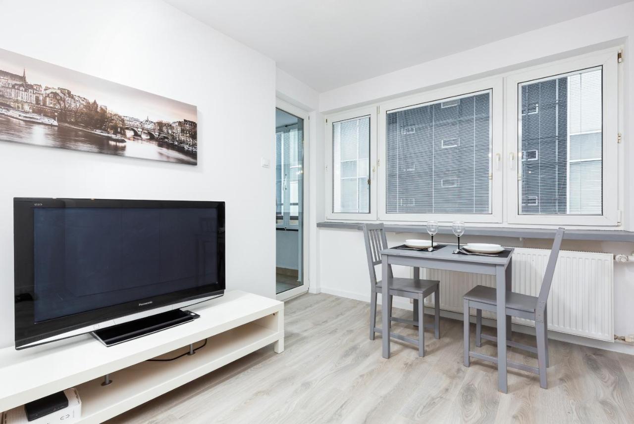 Studio City Center Zlota Street By Renters Warsaw Ngoại thất bức ảnh