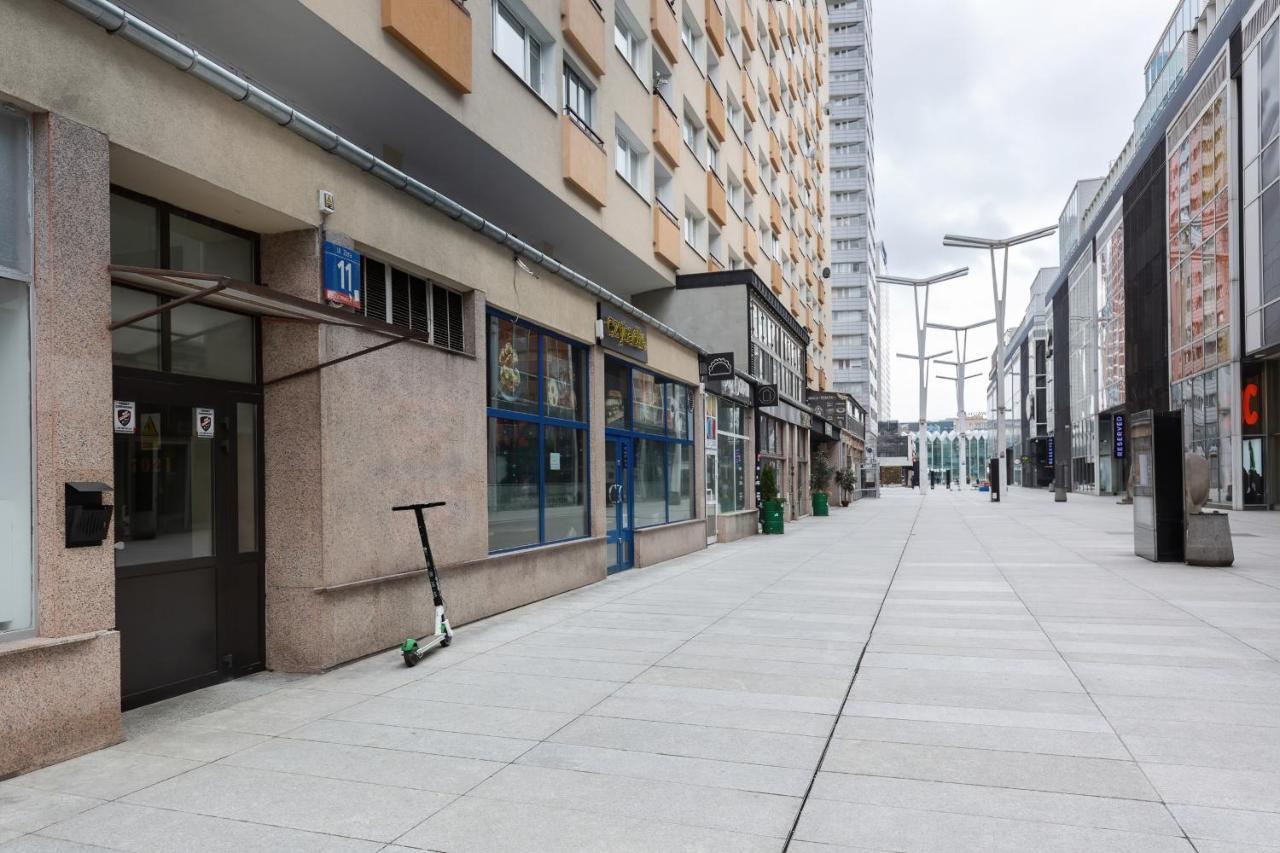 Studio City Center Zlota Street By Renters Warsaw Ngoại thất bức ảnh